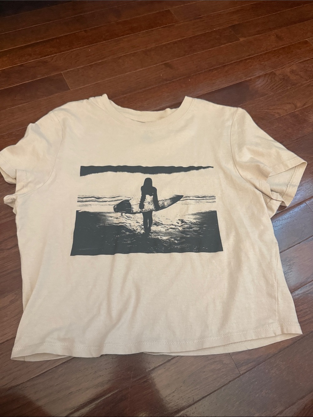 H&M Cream Graphic Crop Tee with Black Surf Silhouette